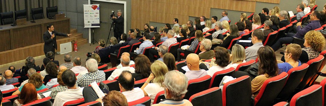 Programa de educação financeira catarinense lan a desafio de economia após palestra sobre qualidade de vida
